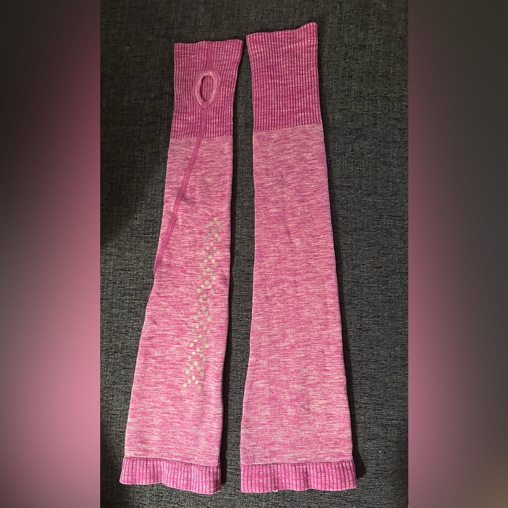 Lululemon M/L Running Arm Warmers